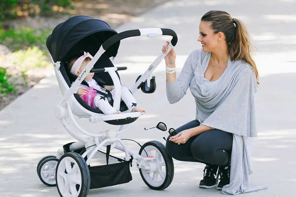 Làm sao mua được xe đẩy Combi chất lượng? - PHONG THỦY