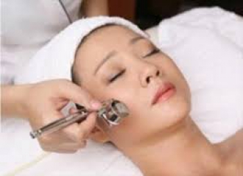 Lý do nên dùng phương pháp lăn kim để trị sẹo - PHONG THỦY