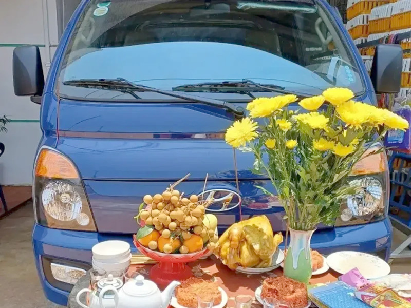 cúng khai trương xe cần những gì